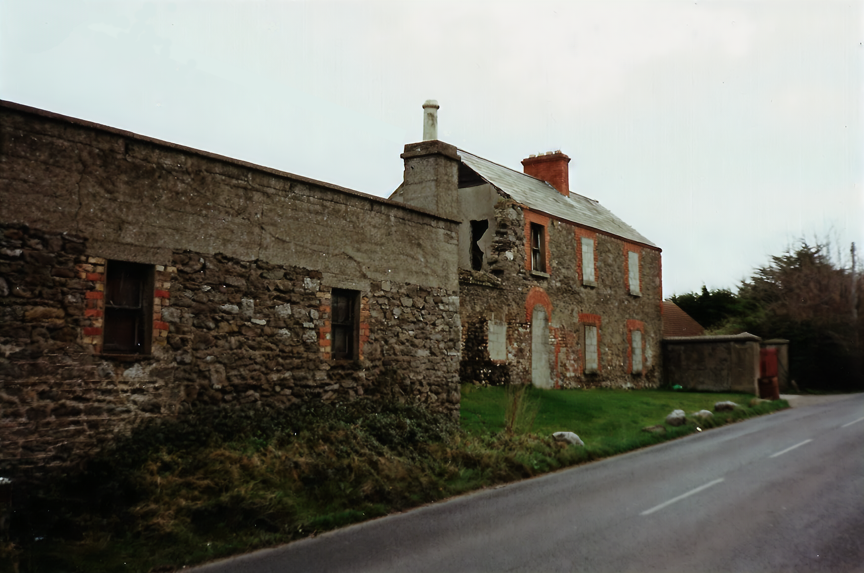 Barracks Old Yellow Walls Road